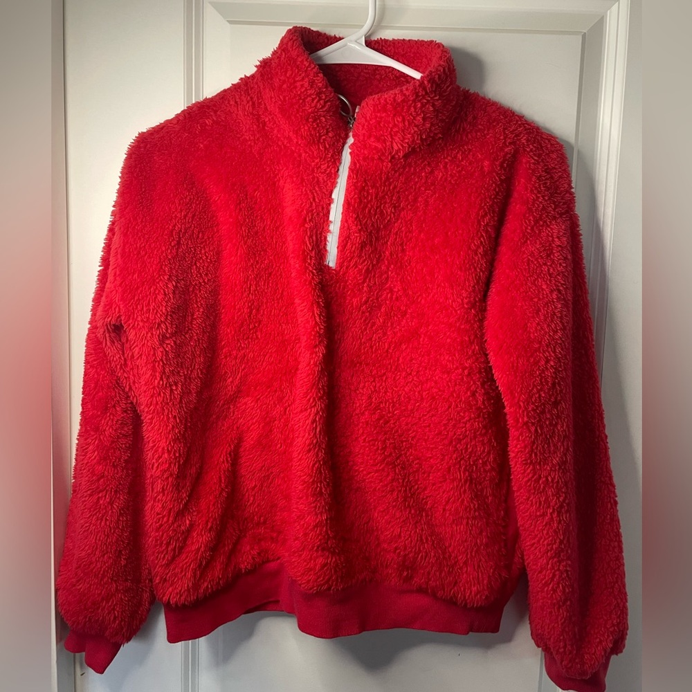 Kids idealogy fuzzy warm red sweater with zipper neck . Size kids xl (10/12)